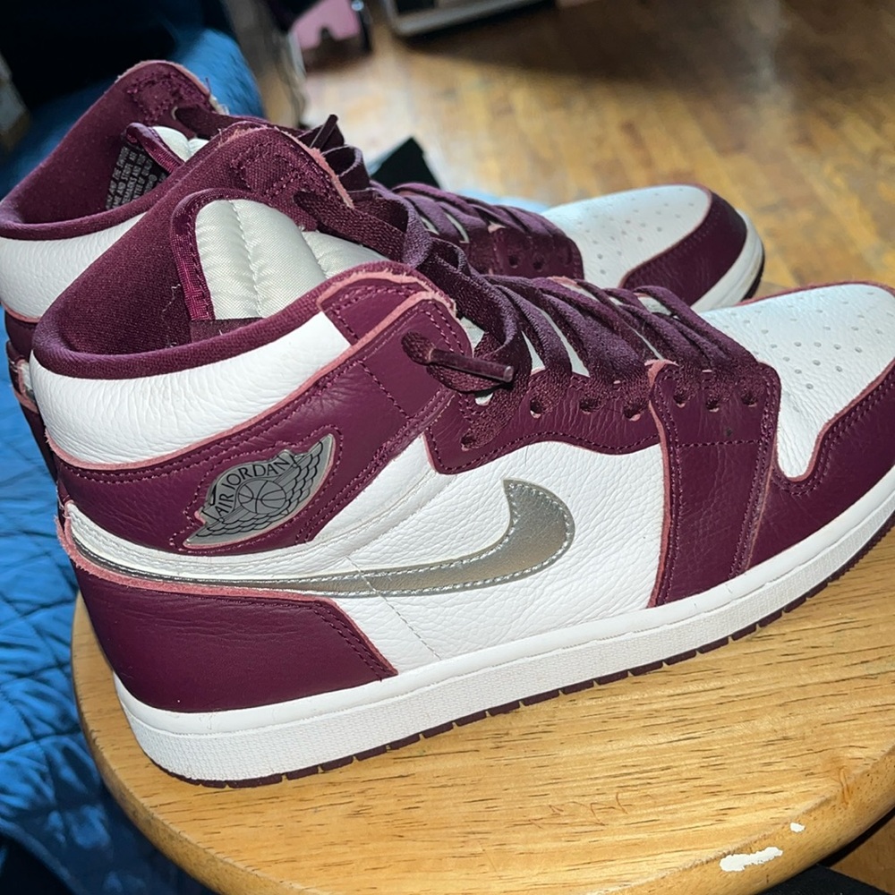 Men’s Jordan sz 9